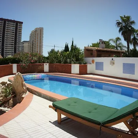 Vid-bil Willa Calpe